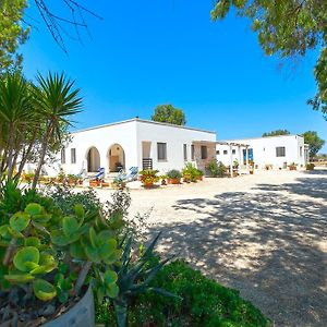 Maison d'hôtes Agriturismo Masseria Terra D'Otrante Exterior photo