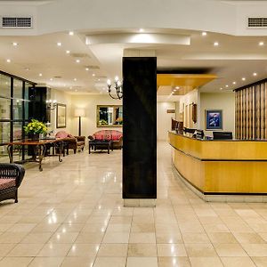 Protea Hotel By Marriott Durban Umhlanga Exterior photo