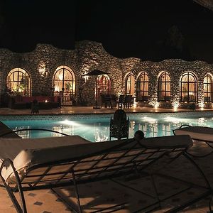Villa Amaryllis Al Ghar Exterior photo