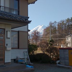 Teishaba Guesthouse&Cafe Fujiyoshida Exterior photo