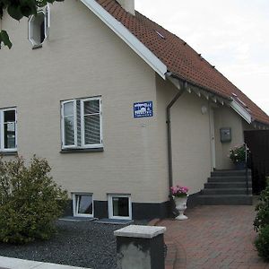 Amalie Bed&Breakfast&Apartments Odense Exterior photo