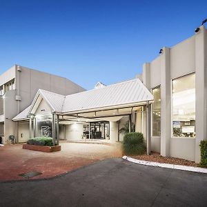 Ciloms Airport Lodge Melbourne Exterior photo