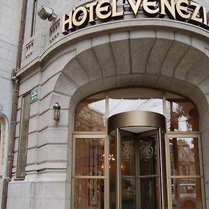 Hotel Venezia By Zeus International Bucureşti Exterior photo