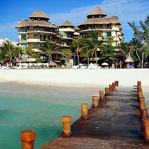 El Taj Oceanfront&Beachside Condo Hotel Playa del Carmen Exterior photo