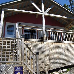 Villa Chalet de la Montagne à Tadoussac Exterior photo