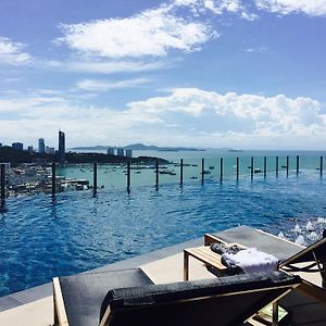 Pattaya Beach Sea View Rooftop Pool Resort Exterior photo