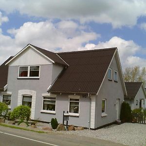 Svalegaarden Guesthouse Saerslev Exterior photo