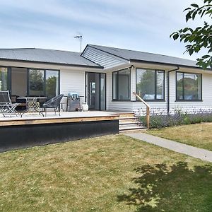 Brookside Villa - Christchurch Holiday Homes Exterior photo