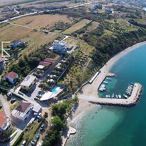 Odmoree Camp & Hostel Ražanac Exterior photo