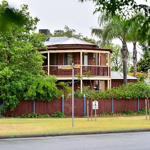 Anchorage Guest House And Self-Contained Accommodation Rockingham Exterior photo