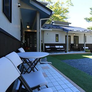 Villa Loca Garden Yamanakako Exterior photo