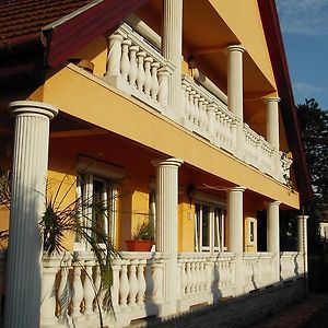 Villa Koppi Haz Siófok Exterior photo