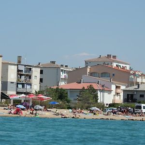 Apartments Luna Pag Town Exterior photo