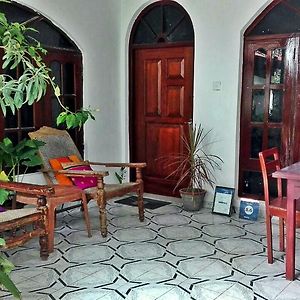 Villa Extra Negombo Exterior photo