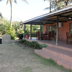 Gooderson Bushlands Game Lodge Hluhluwe Exterior photo