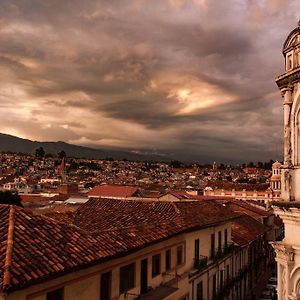 Check Inn Bed And Breakfast Cuenca Exterior photo