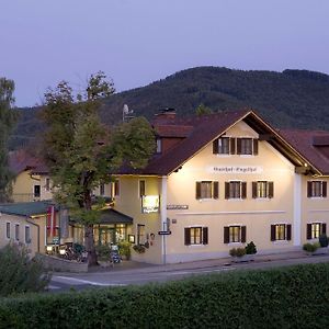 Hôtel Gasthof Engelhof à Gmunden Exterior photo