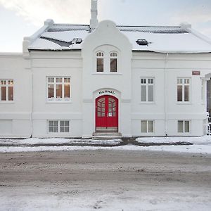 Skolabru Guesthouse Reykjavík Exterior photo