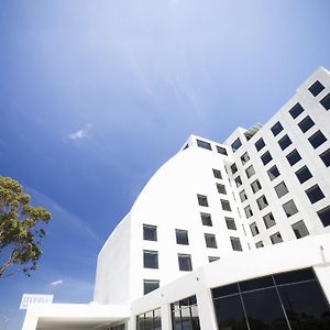 Mantra Tullamarine Hotel Melbourne Exterior photo