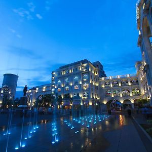 The Plaza Hotel Balanga City Exterior photo