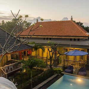Kakiang Guesthouse Nusa Lembongan  Exterior photo