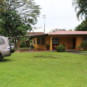 Arenal Glamping Hostel La Fortuna Exterior photo