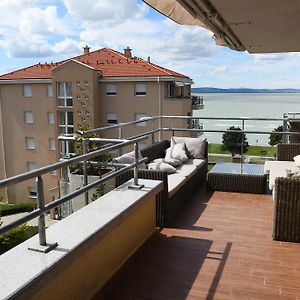 Panorama Penthouse Siofok Apartman Exterior photo