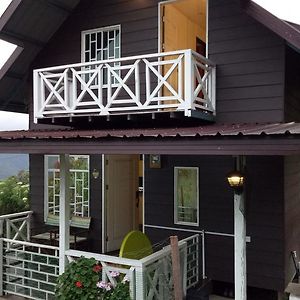 Rania Lovely Hut Homestay Kundasang Kampong Kundassan Exterior photo