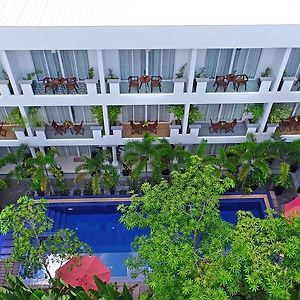 Angkor Sweet Night Hotel Siem Reap Exterior photo