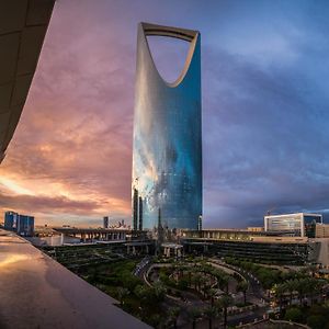 Four Seasons Hotel Riyadh Riade Exterior photo