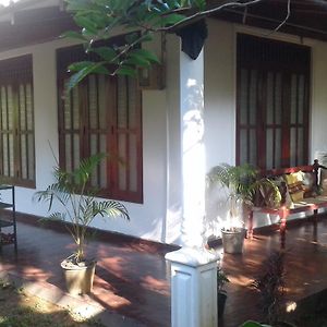 Sethun Villa Hikkaduwa Exterior photo
