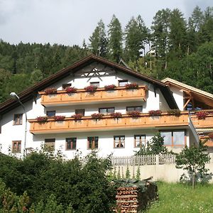Vila Landhaus Raich Jerzens Exterior photo