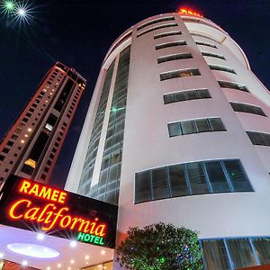 Ramee California Hotel Manamah Exterior photo