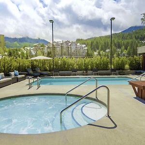 Aava Whistler Hotel Exterior photo