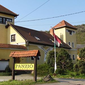 Torkolat Panzio Tokaj Exterior photo