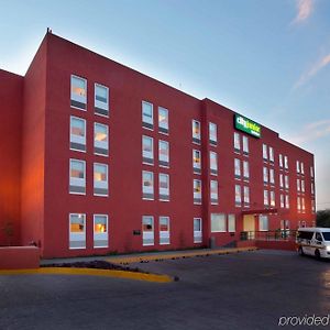 Hotel City Express Junior By Marriott Tuxtla Gutierrez Poliforum Exterior photo