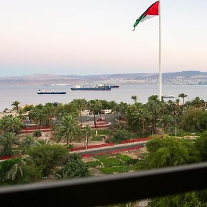 City Tower Hotel Aqaba Exterior photo