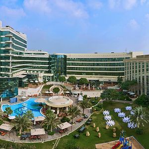 Millennium Dubai Airport Hotel Exterior photo