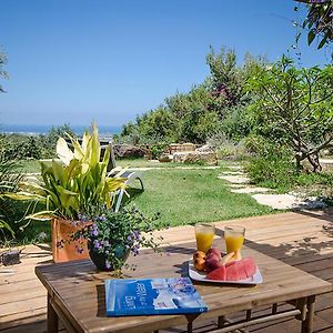 Bed and Breakfast Above The Sea à Ein Hod Exterior photo