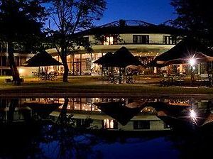 Hwange Safari Lodge Dete Exterior photo