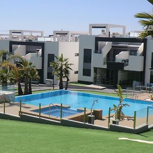 Willa Casas Holiday - Los Altos Torrevieja Exterior photo