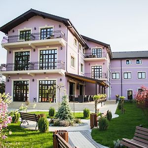 Marigab Aparthotel Turceni Exterior photo