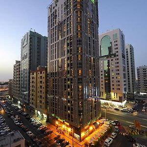 Vision Hotel Apartments Deluxe Abu Dhabi Exterior photo