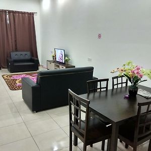 Homestay Kamunting Mutiara Taiping Exterior photo