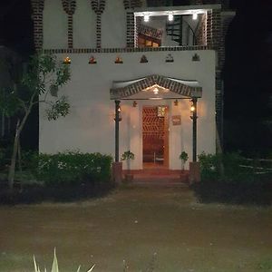 Shantiniketan Bungalow Bolpur Exterior photo