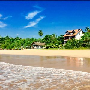 Hotel Talalla Bay Beach Exterior photo