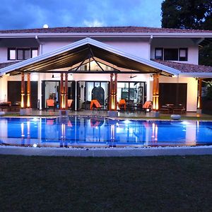 Tropical Dream Villa Unawatuna Exterior photo