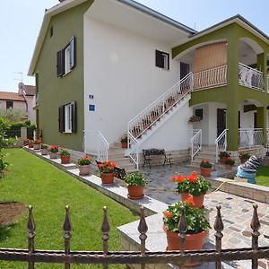 Apartments Sergggo - Top Location 5Minute Walk Beach, Strand, Spiaggia Porec Exterior photo