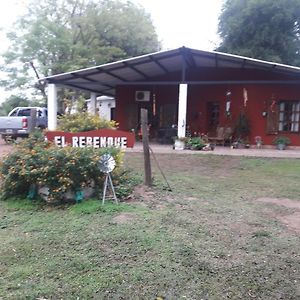 Hotel De Campo El Rebenque Avia Terai Exterior photo