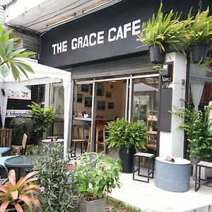 Bed and Breakfast The Grace House Chiangmai Chiang Mai Exterior photo
